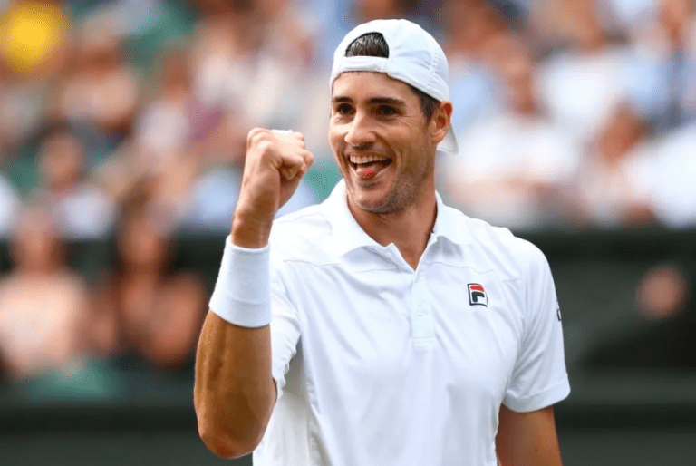 L’ascension et l’héritage de John Isner : un géant du tennis