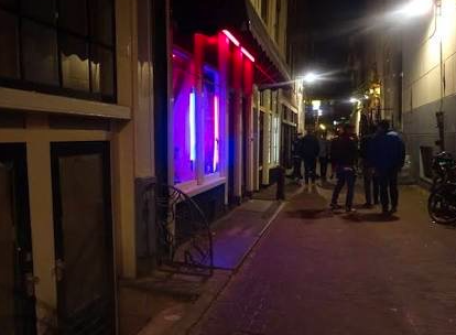 Le mystère du Blue Light District d’Amsterdam dévoilé