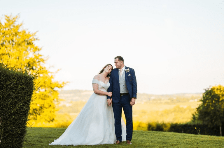 Comment capturer des émotions authentiques le jour de votre mariage sans se sentir dépassé